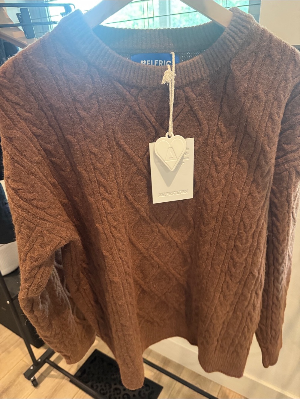Aelfric Eden Unisex Oversized Cable Knit Sweater Brown NWT Size M Retro 90s